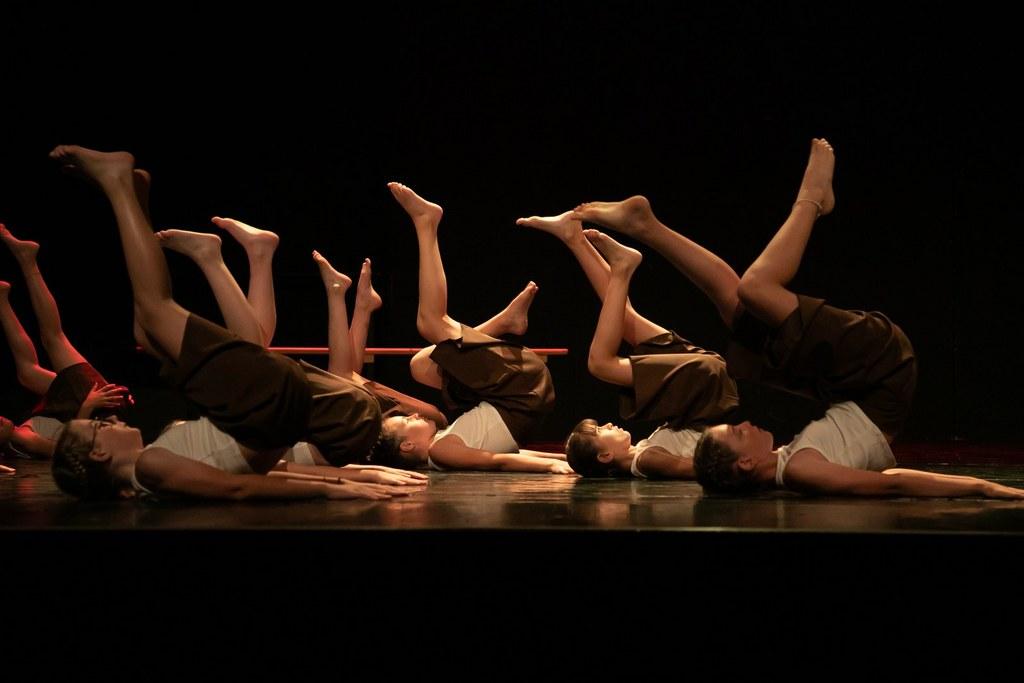 Danse 2 4